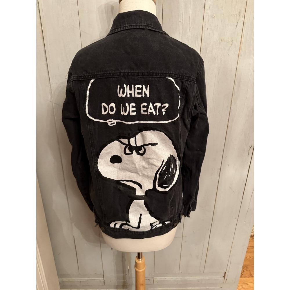 Peanuts Snoopy (When Do We Eat) Black Denim Washed Casual Jean Jacket  Cotton XS